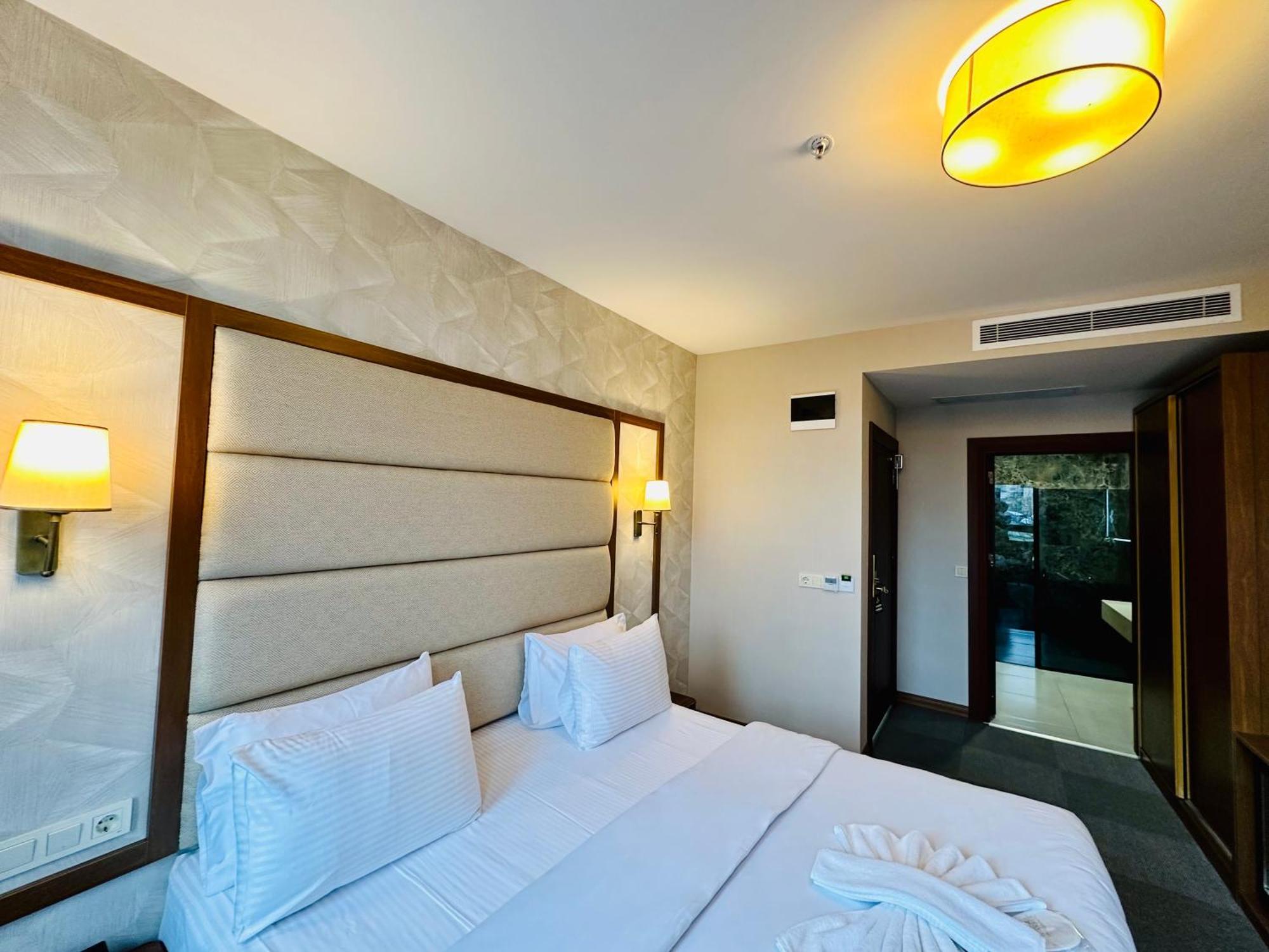 Midpoint Hotel Istanbul